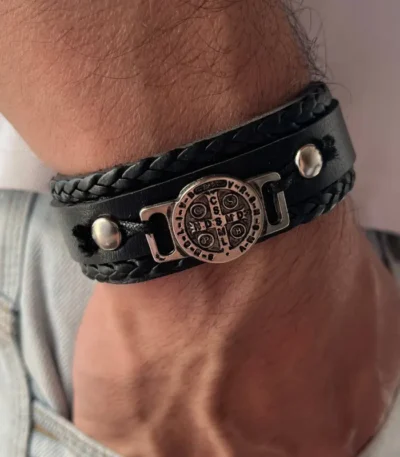 pulseira-de-couro-masculina-sao-bento-preta